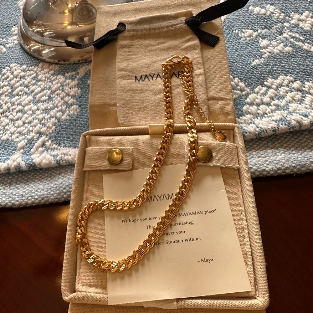 MAYAMAR 24K Gold Plated Choice of Length 7.2mm Curb Link Necklace - Picture 4 of 7